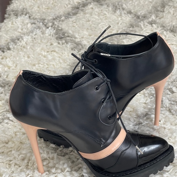 Alexander McQueen Ankle Booties - 39 - Picture 10 of 13
